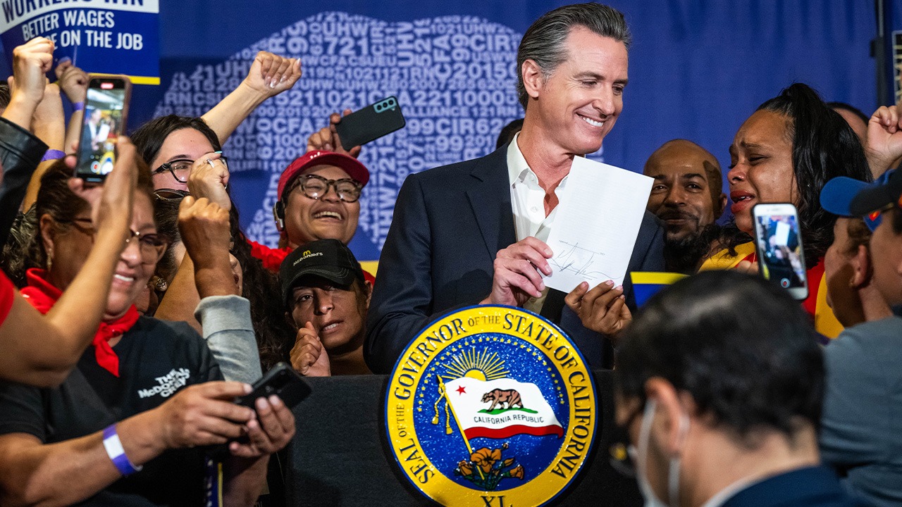 Why California’s New $20 Minimum Wage Could lead To Higher Unemployment Rate- Economist