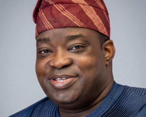 Sanwo-Olu Mourns Deputy Chief Of Staff Soyannwo 