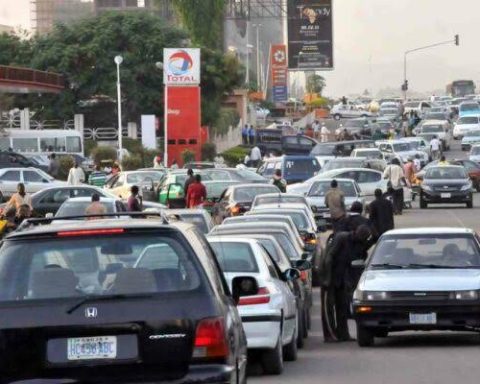 Lagos, Anambra, Enugu Residents Lament Petrol Scarcity, Price Hike