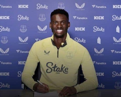 Tim Iroegbunam seals Everton deal