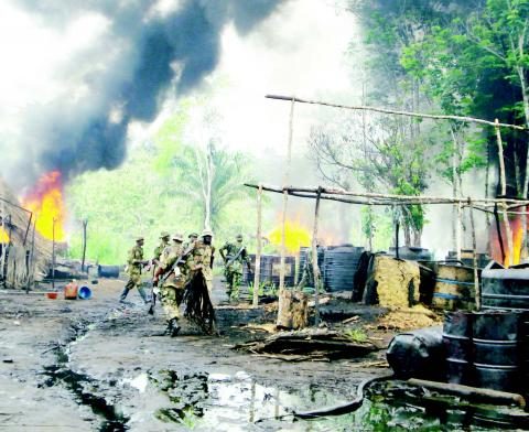 Nigerian Army Intensifies Crackdown On Oil Theft, Arrests 21 Suspects, Destroys 10 Boats