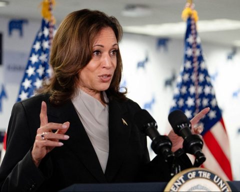 Kamala Harris On Course To Clinch Democratic Party Presidential Ticket