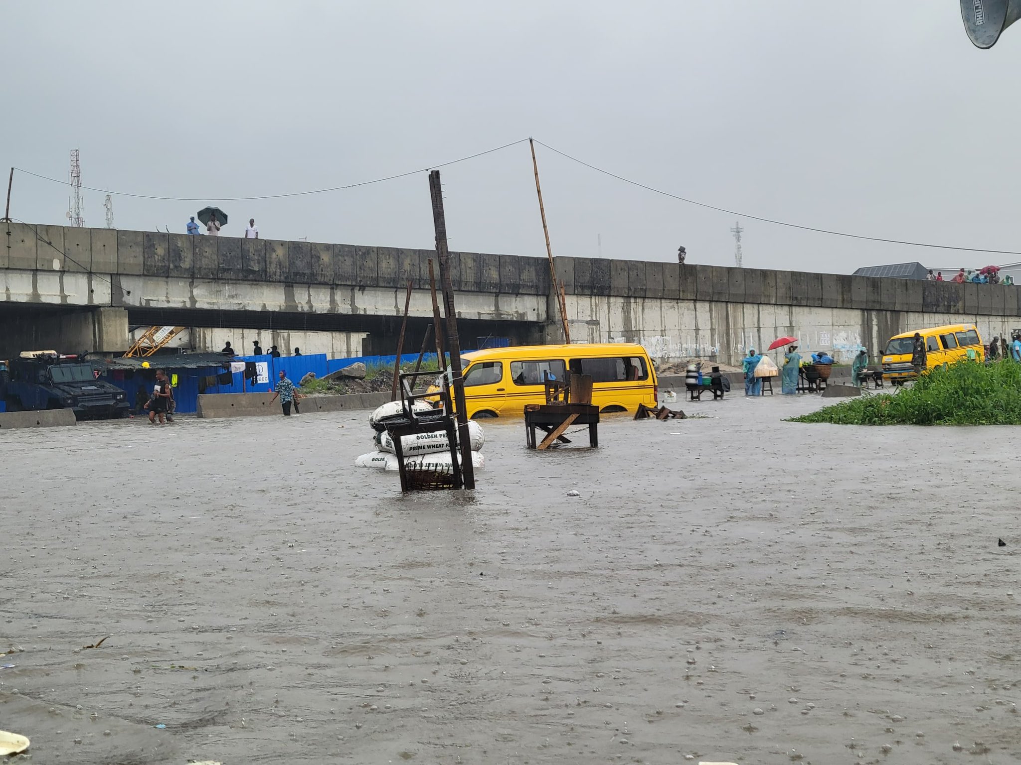 Residents Fear Cholera Outbreak May Worsen As Flooding Ravages Lagos