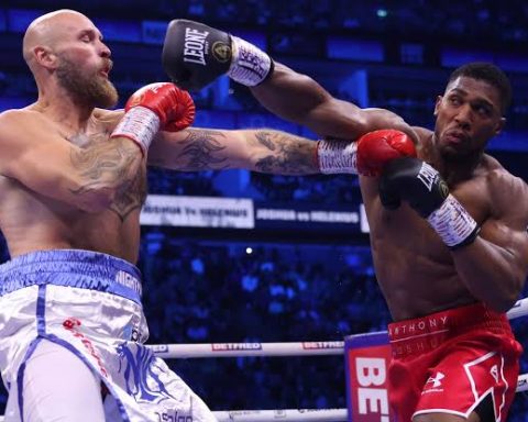 Robert Helenius vs Anthony Joshua at the O arena