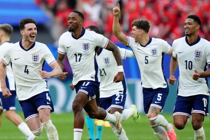 Three Lions jubilate after overcoming Switzerland