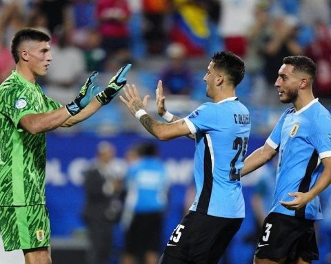 Uruguay’s goalkeeper Sergio Rochet celebrates with teammates after defeating Canada