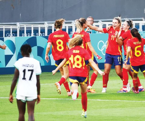 falcons against Spain