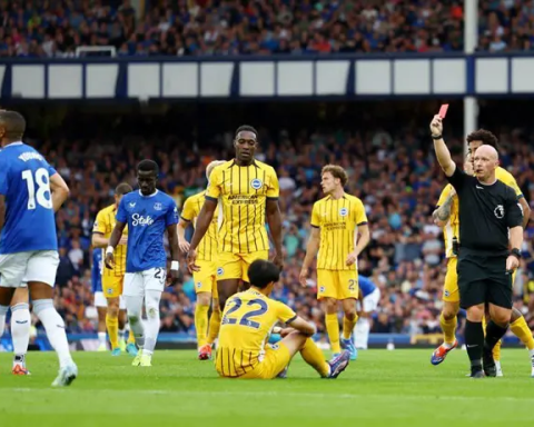 Everton reduce to after Ashley red