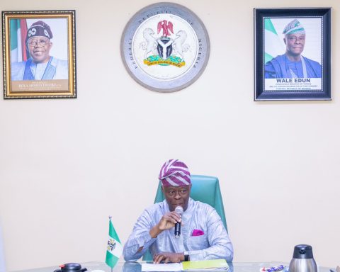 Nigerian Govt Gives Date For Beginning Naira Crude Sales To Dangote Refinery Others