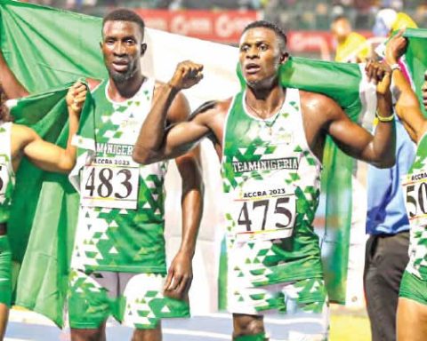 Nigerian quartet crash out Mixed relay