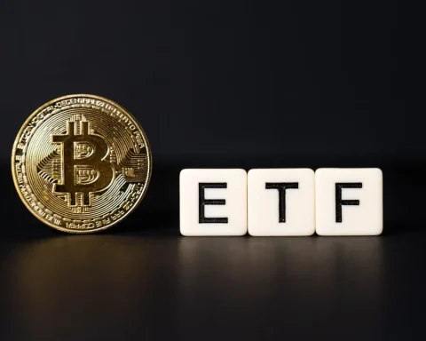 bitcoin etf money gID