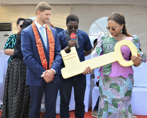 American chocolate company Hershey and its partners inaugurate three primary schools in Côte d’Ivoire