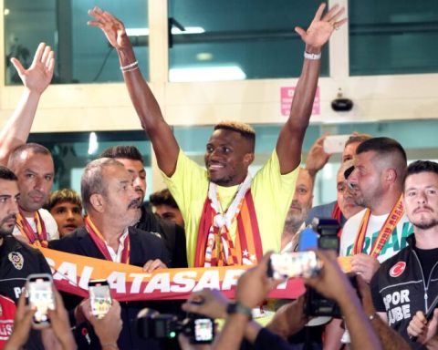 when king Osimhen landed in Turkey