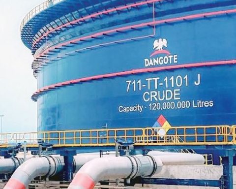 Dangote Refinery To Start Processing Only Nigerian Oil By Year End