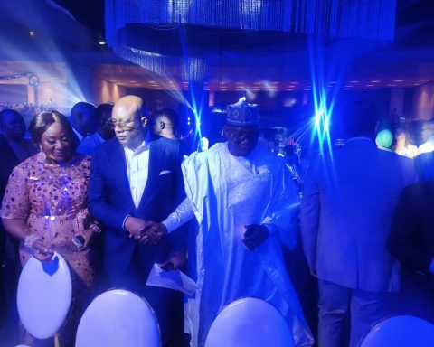 Air Peace Drags Creme dela Creme Of The Society To Lagos, Despite Heavy Down Pour