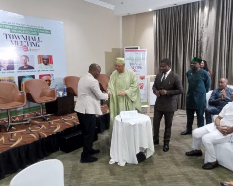 Nigerian Diaspora Professional Group Kick Off Emergency Medical Services In States