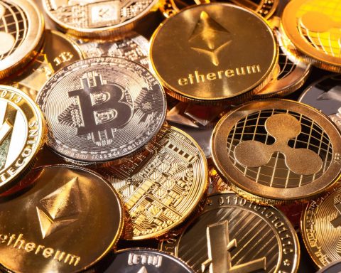Nigeria's Cryptocurrency Transactions Reach $59bn In 1 Year Amid FX Crisis