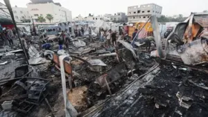 Israel-Gaza Crisis: Israeli Airstrike Hits Gaza Hospital Courtyard, 4 Dead, Dozens Injured