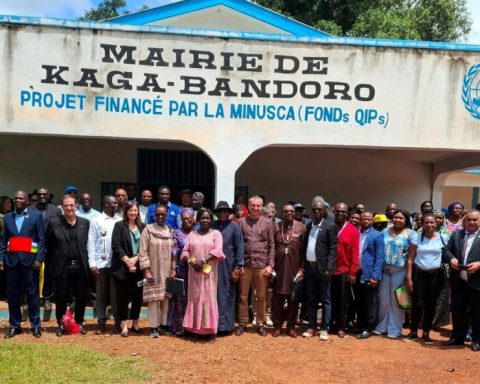 Members of the diplomatic corps visiting Kaga Bandoro commend the work of MINUSCA and the United Nations country team