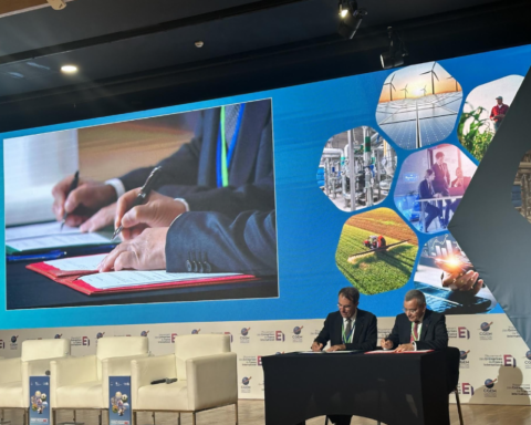 A new satellite agreement to strengthen the Pan African strategic partnership between France and Morocco