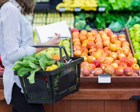 Food Prices Rise Amid Inflation Spike, Experts Say Challenges Remain For U.S. Households
