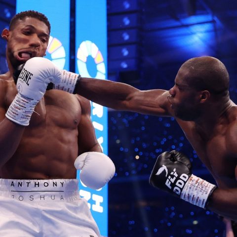 anthony Joshua suffered heavy defeat in the hands of Dubois
