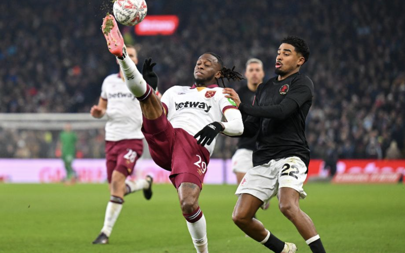 West Ham crash out of FA Cup after defeat by Aston Villa