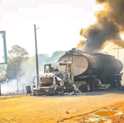 NNPCL, Petrol Minister Mourn Victims Of Niger Tanker Explosion, Call For Safety Precaution