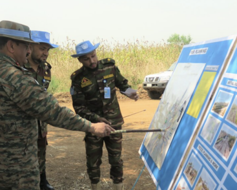 UNMISS Force Commander Inspects Road Repairs By Peacekeeping Engineers In Eastern Equatoria