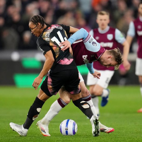 Leicester City's Bobby Decordova Reid (left) and West Ham United's Jarrod Bowen