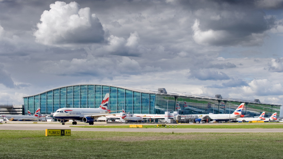 Thousands Of Flights Cancelled As Heathrow Airport Closed Over Fire Accident