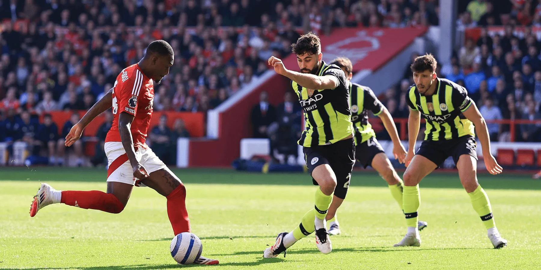 Nottingham Forest down Manchester City