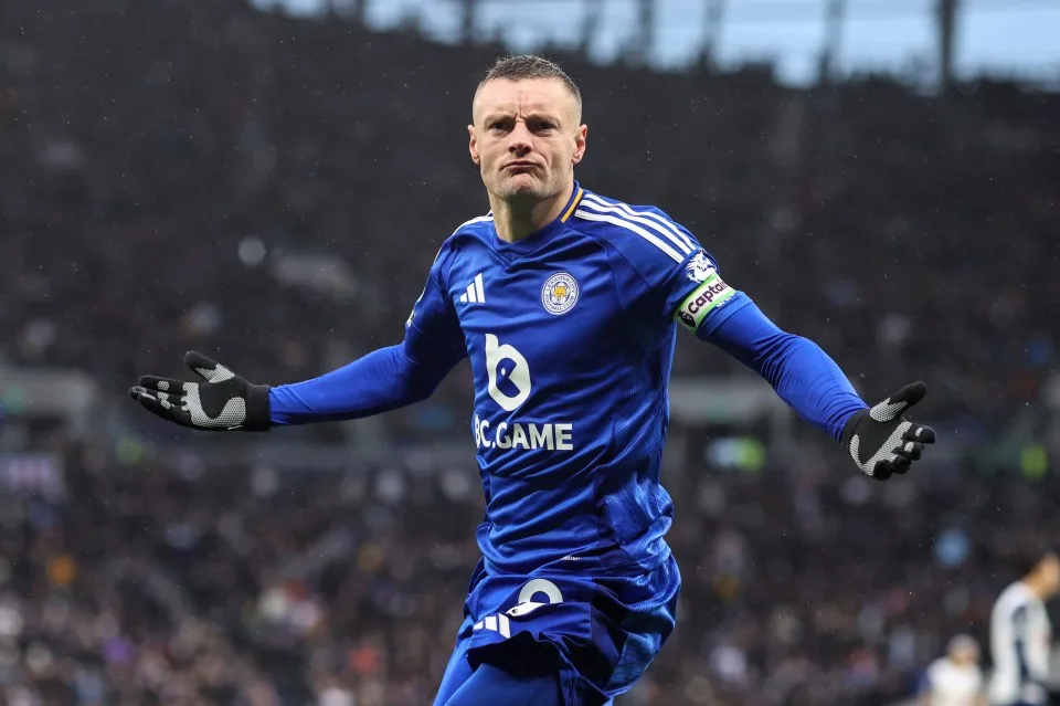 Jamie Vardy quits Leicester City