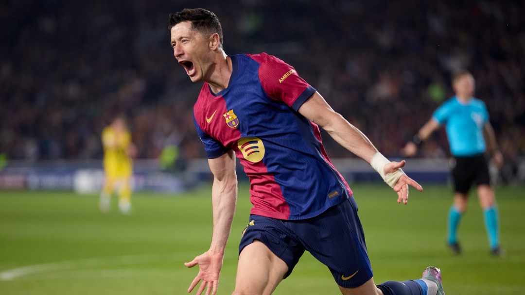 Polish strong man Robert Lewandowski fires brace for barcelona