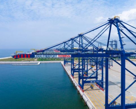 Lekki Deep Seaport Channel Dredging: Nigerians Berate FG Over Other Abandoned Ports