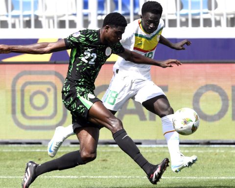 Nigeria beat Senegal to pick world cup ticket