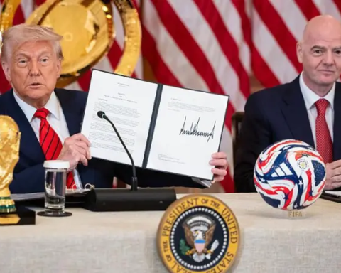 President Trump and FIfa President Gianni Infantino