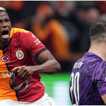 vicror Osimhen scores