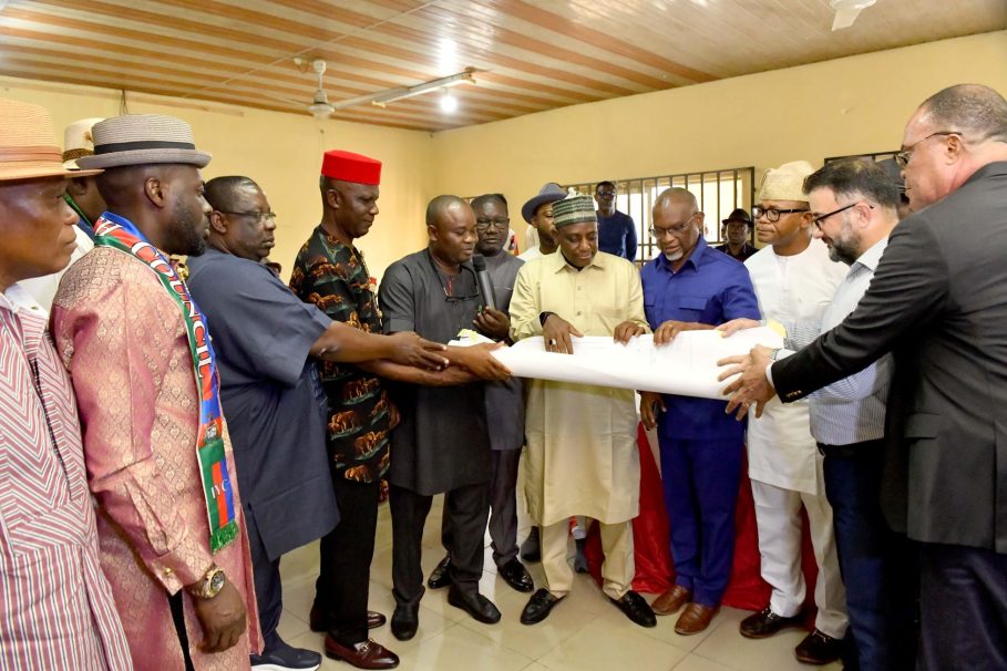 Construction Of Oloibiri Museum Begins As Promoters Hand Over Site To Julius Berger