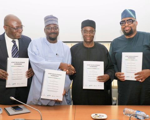 Nigerian Govt Launches N100bn Solar Project To Tackle Energy Cost In Public Institutions