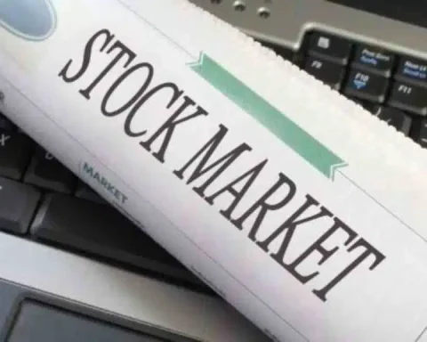 Nigerian Stock Market Cap Plunges By N684bn, Traders Reduce Transactions To N23bn Deals