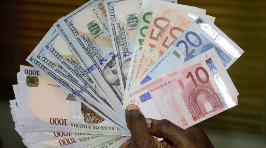 Naira Depreciates As FX Traders Increase USD, Pound, Euro Rates